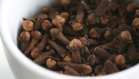 Cloves help sooth Tooth Abscess